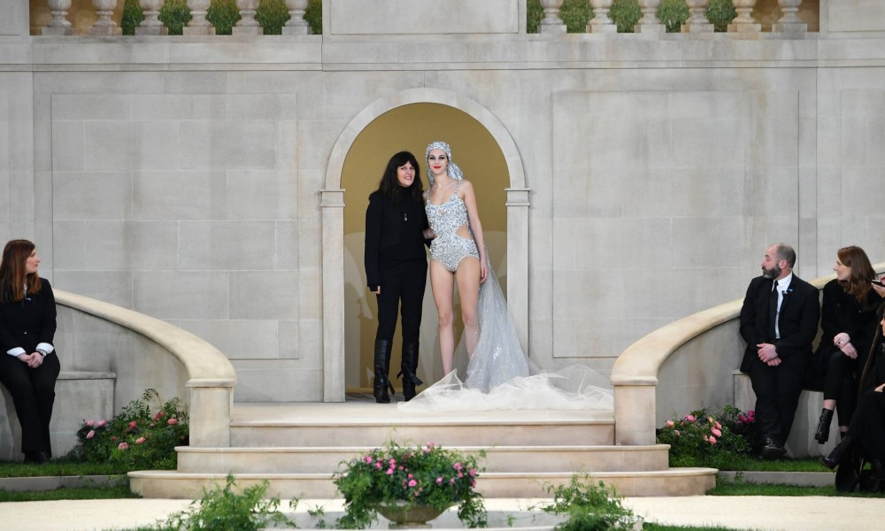 一代宗師將會退休？誰會接任Karl Lagerfeld之位？