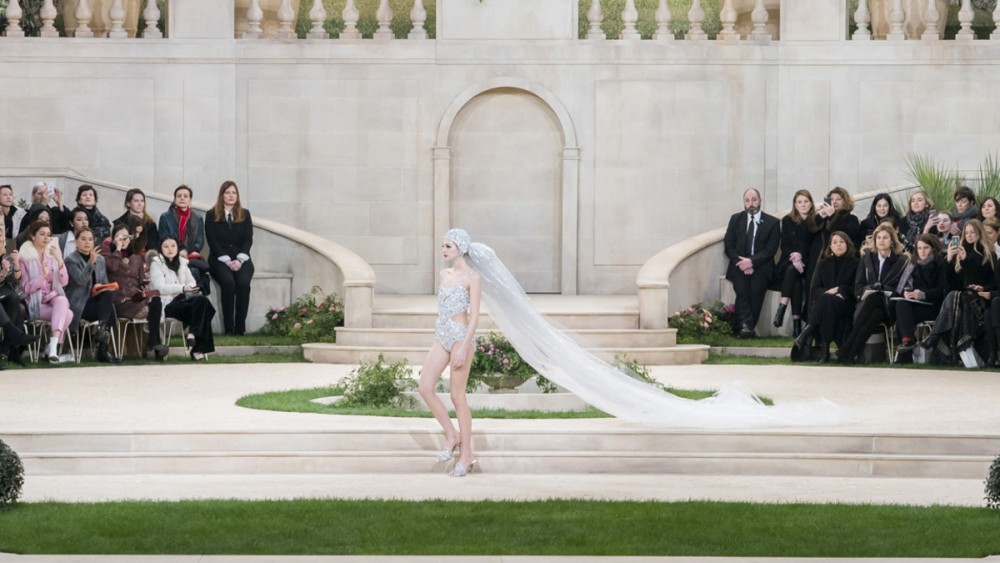 一代宗師將會退休？誰會接任Karl Lagerfeld之位？