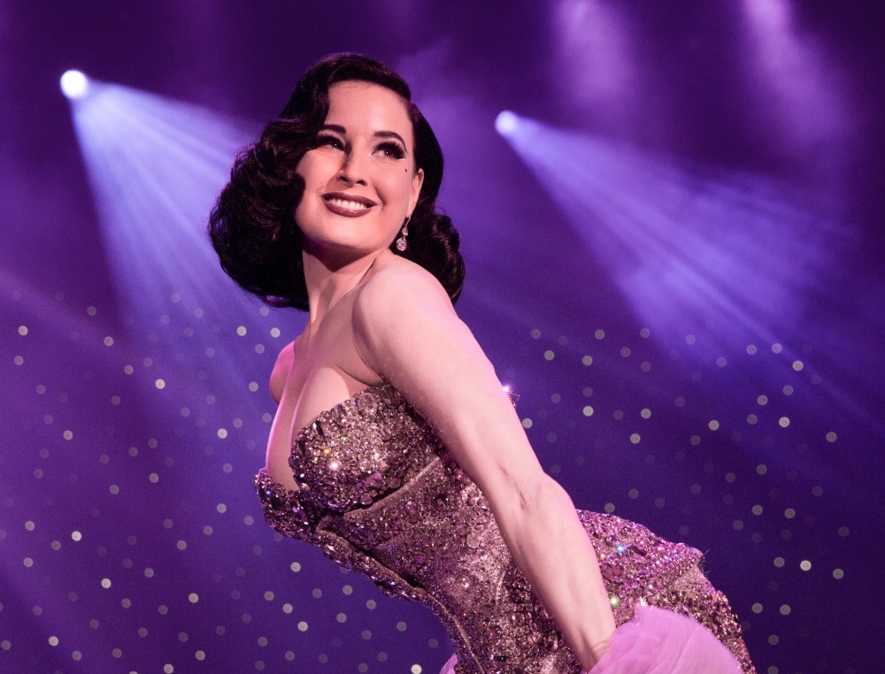 超越情色的美麗！Dita Von Teese為何能夠成為全球頂尖設計師的謬思女神？