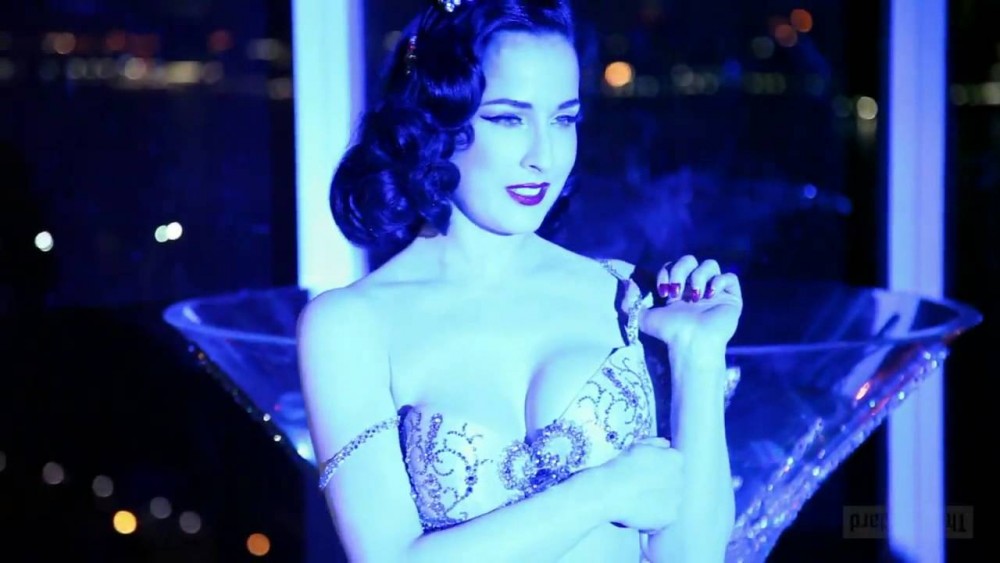 超越情色的美麗！Dita Von Teese為何能夠成為全球頂尖設計師的謬思女神？