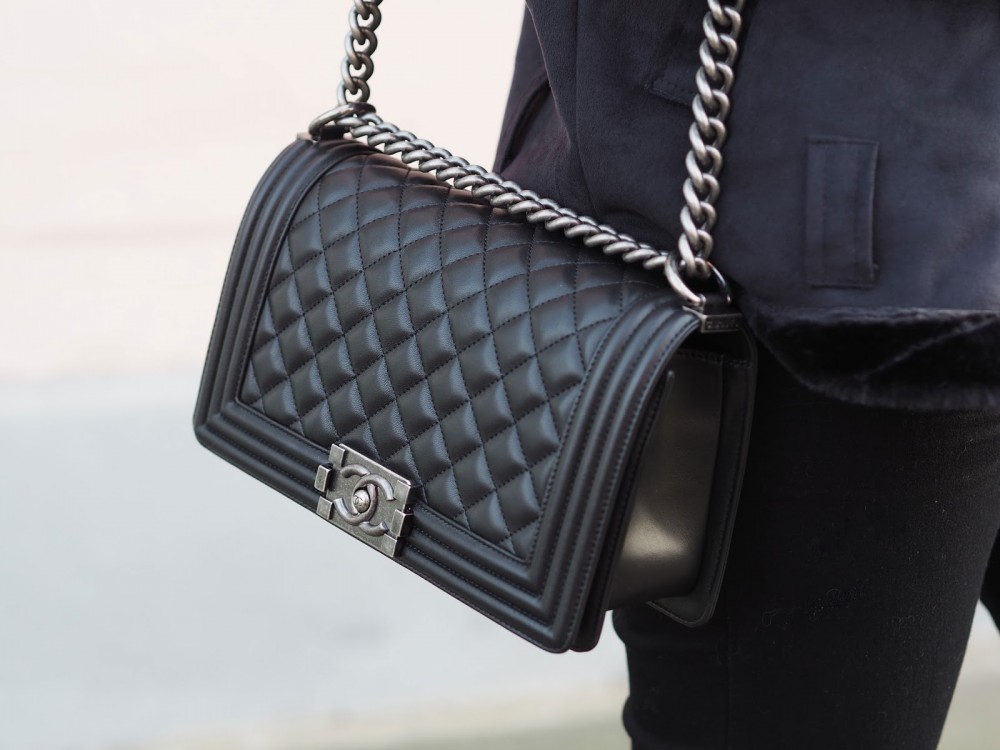 「老佛爺」Karl Lagerfeld留下的美好！三個必須擁有的Chanel手袋！