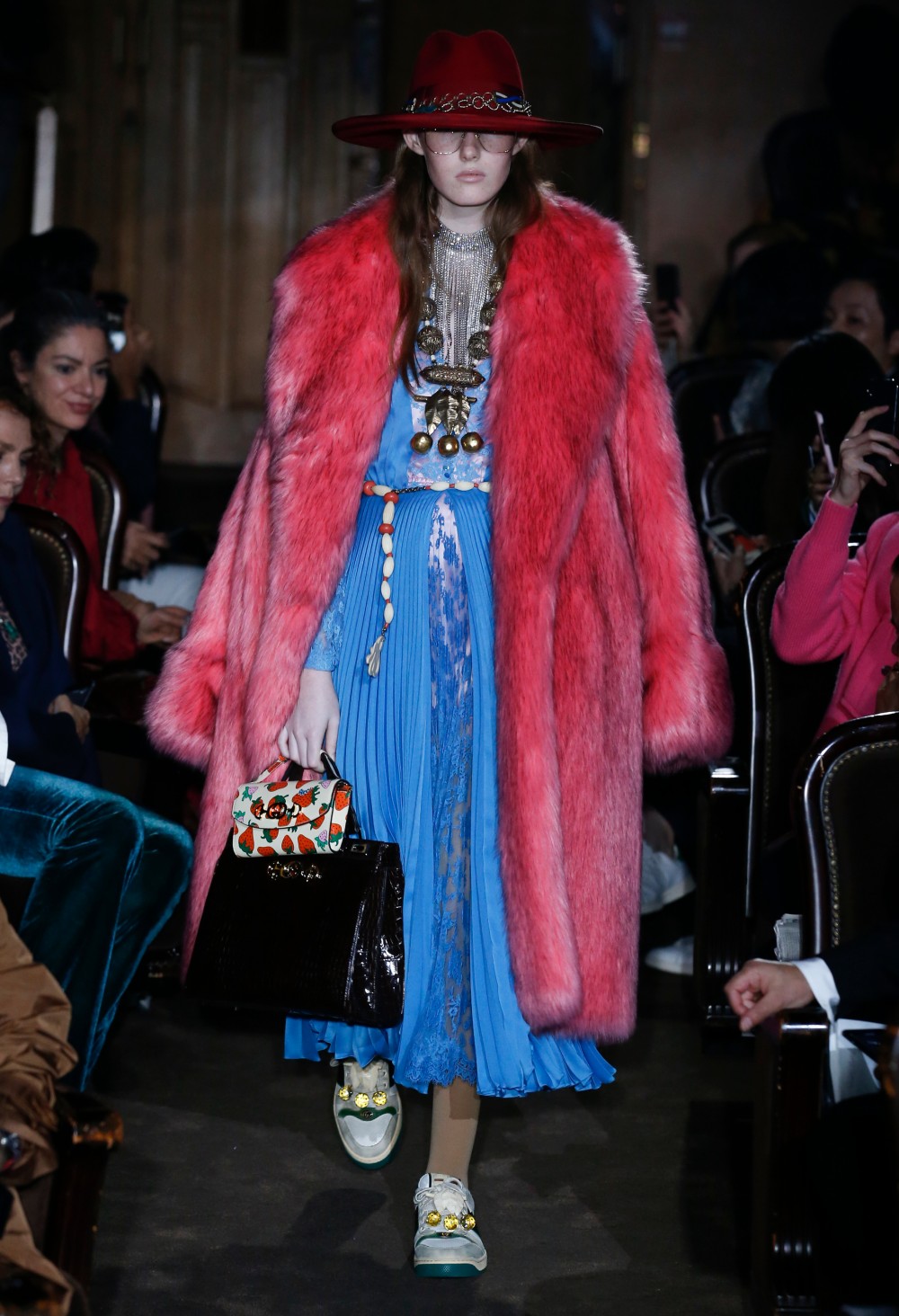 Gucci不止「酒神包」！今個春夏還有不可錯過的Zumi系列！