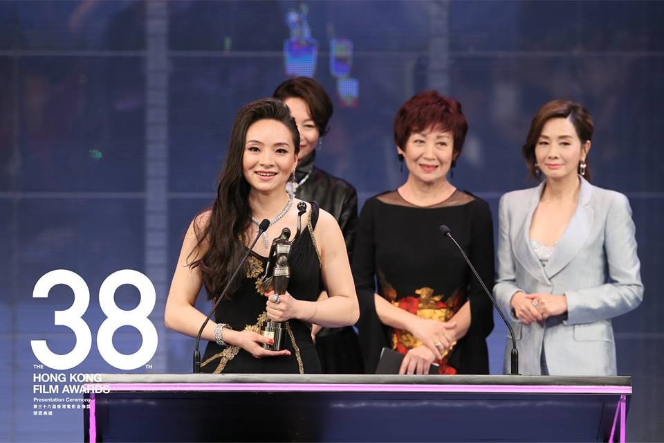 平凡以外的不凡！曾美慧孜憑著《三夫》勇奪影后寶座！