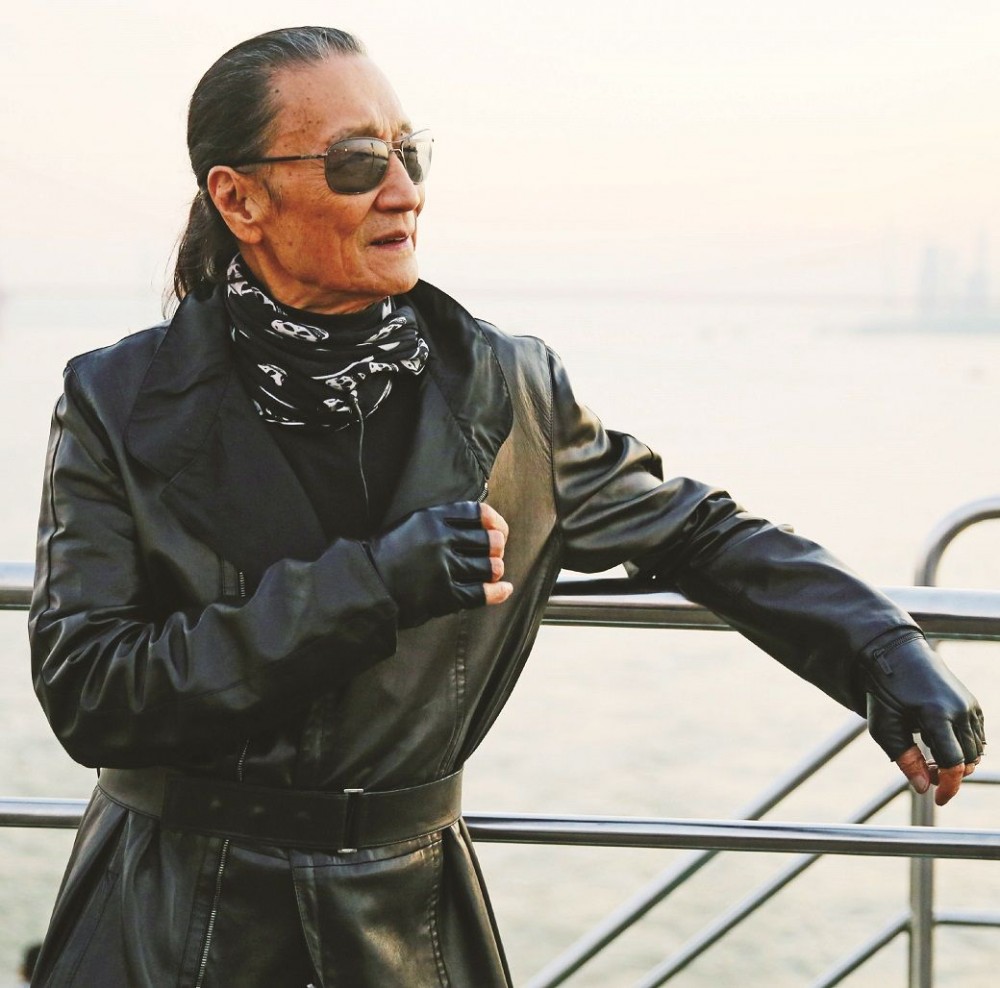 曾遭謝霆鋒嘲笑沒有獲得香港電影金像獎！謝賢終於獲頒終身成就獎！