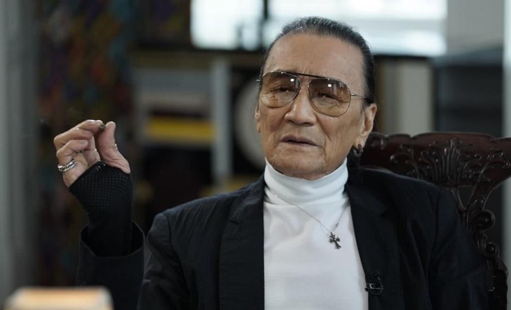 曾遭謝霆鋒嘲笑沒有獲得香港電影金像獎！謝賢終於獲頒終身成就獎！