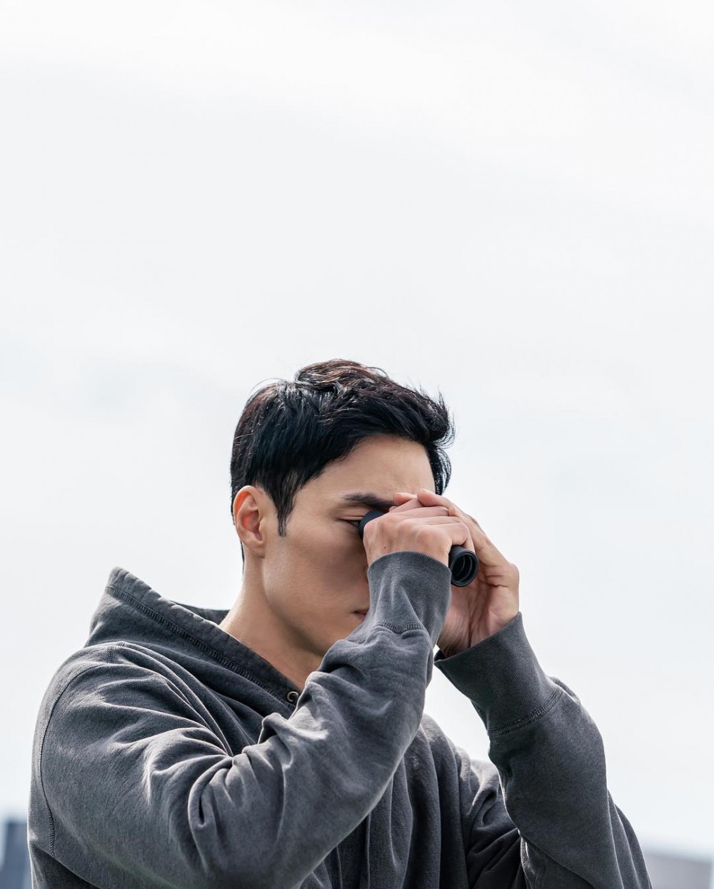 「她一直陪在我身邊,給予我很大的支持」!蘇志燮認愛的舉動充滿暖暖的愛意?