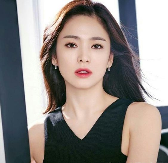 不同臉型適合不同唇色1