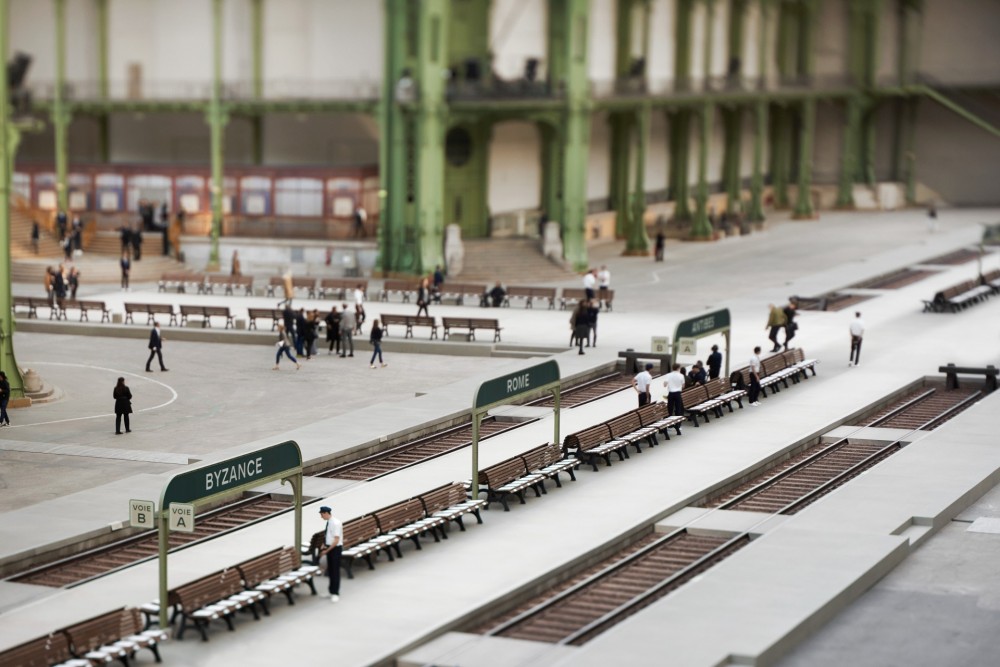 告別「老佛爺」!CHANEL攜手Virginie Viard展開全新旅程!