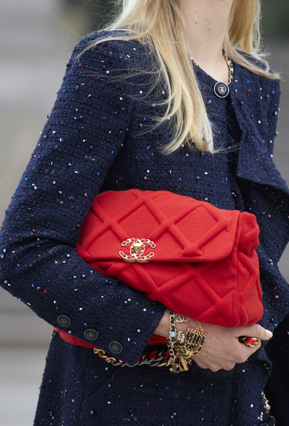 告別「老佛爺」!CHANEL攜手Virginie Viard展開全新旅程!