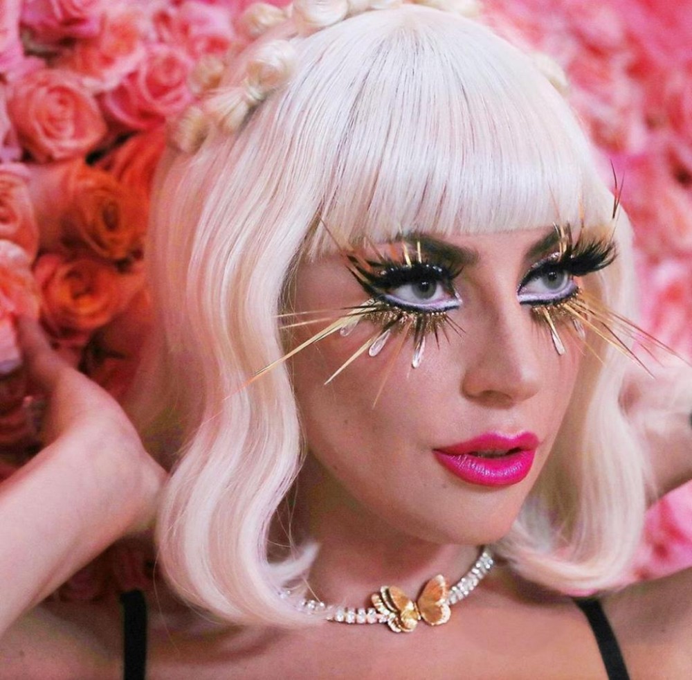 敢曝敢我真時尚!「衣不驚人死不休」的Lady Gaga如何震撼Met Gala紅地氈?