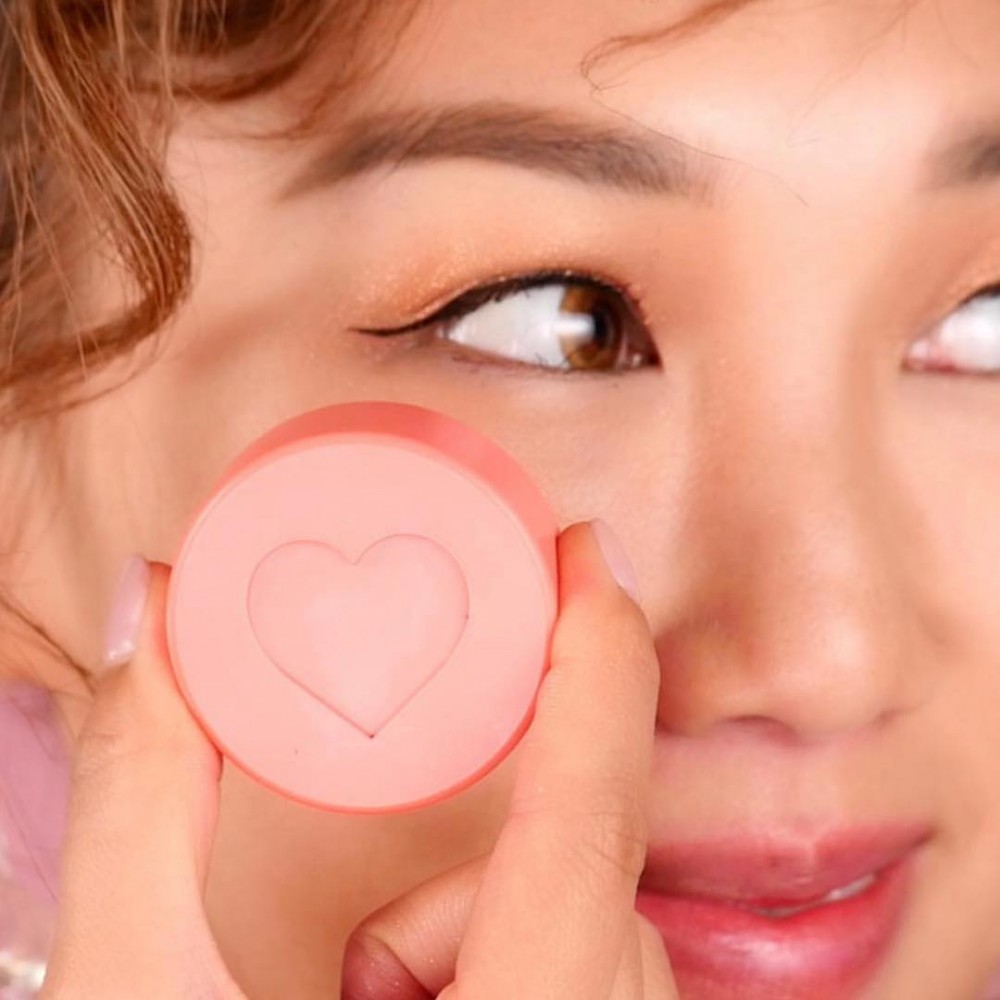 kajabeauty's Instagram