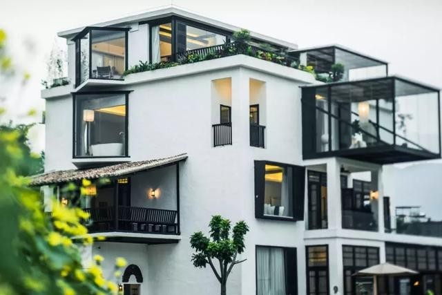 7閨蜜相識10週年合資蓋純白夢幻別墅2