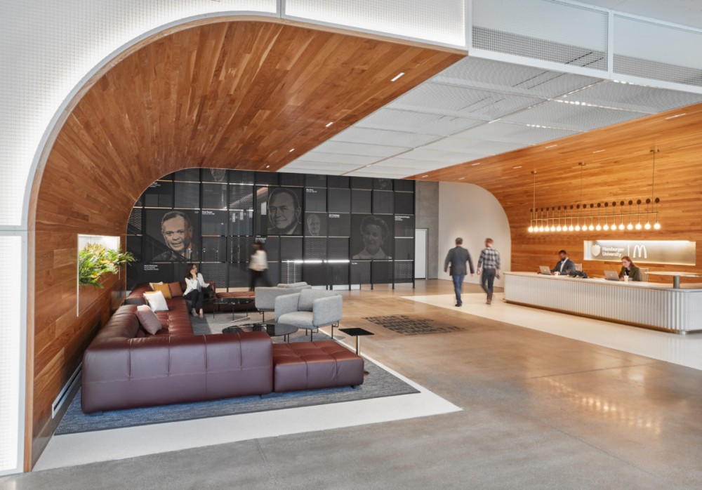 dezeen