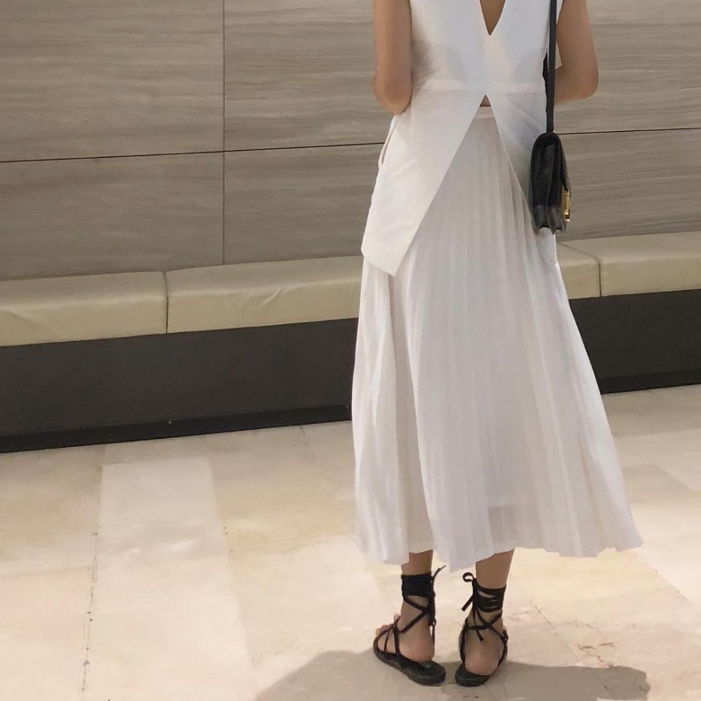 韓國設計師 Nari 的穿搭2