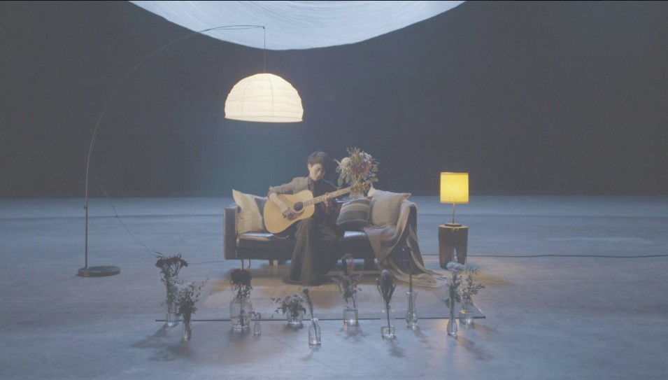 一年了,妳,過得好嗎?盧凱彤《Come What May》紀念展覽星期一開始展出一星期