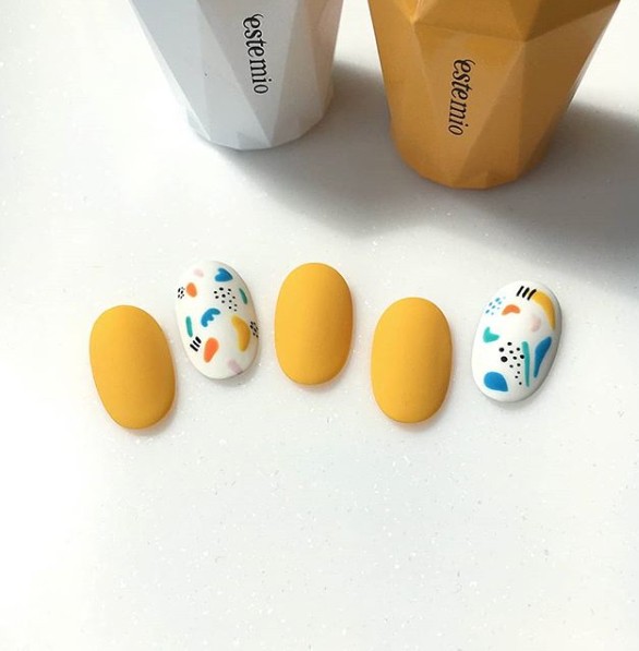 比名牌更貴卻無阻熱賣!這個韓國人氣甲油品牌,除了夢幻瓶身,還有甚麼過人之處?