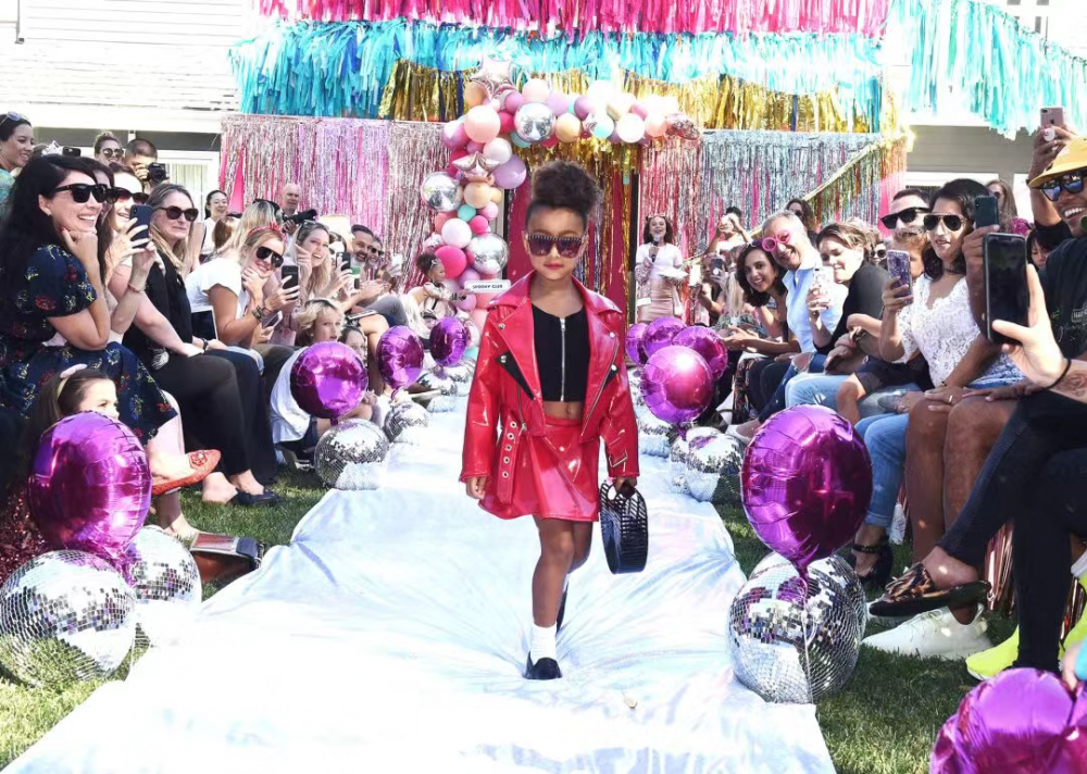 norisblackbook's Instagram