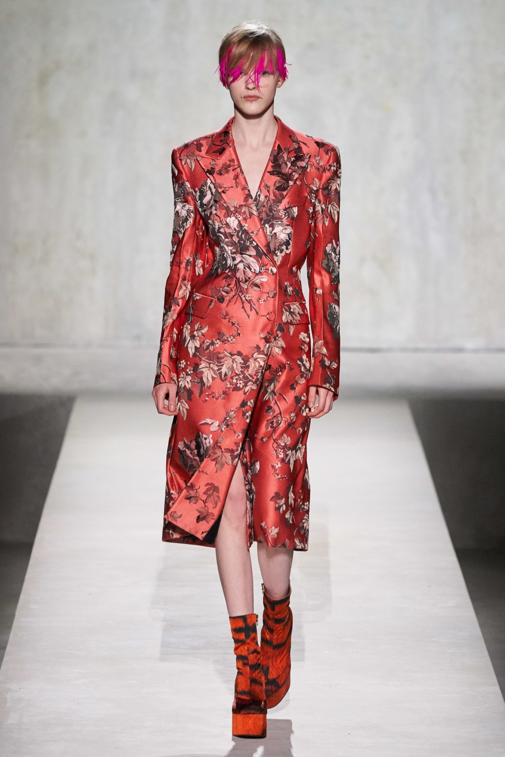 【巴黎時裝週】Dries Van Noten的華麗美學！攜手Christian Lacroix再次震撼時尚界！