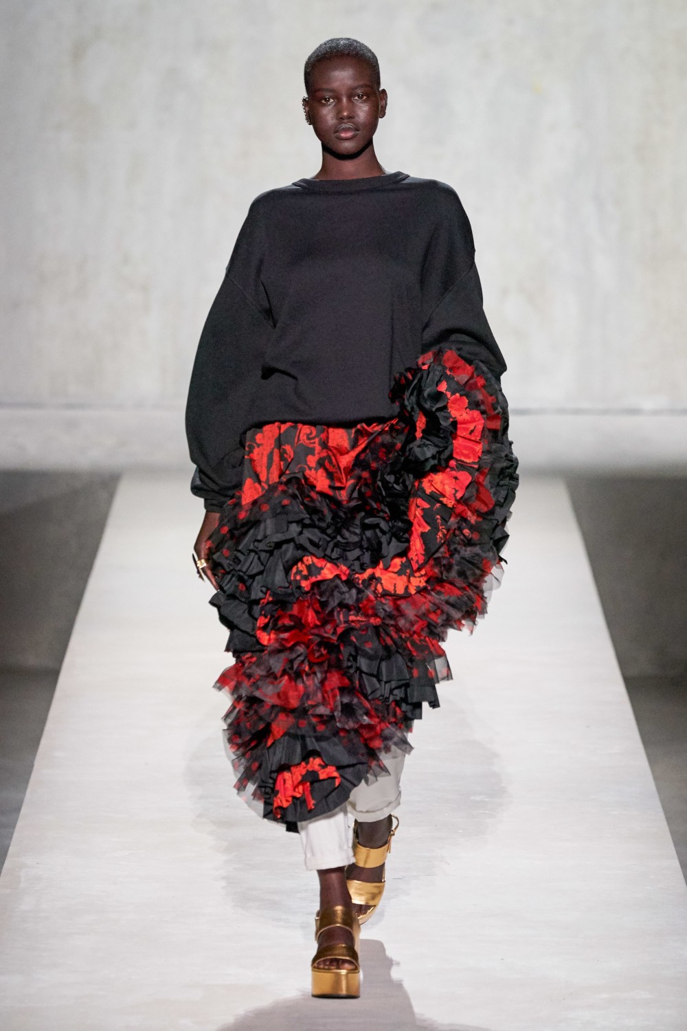 【巴黎時裝週】Dries Van Noten的華麗美學！攜手Christian Lacroix再次震撼時尚界！