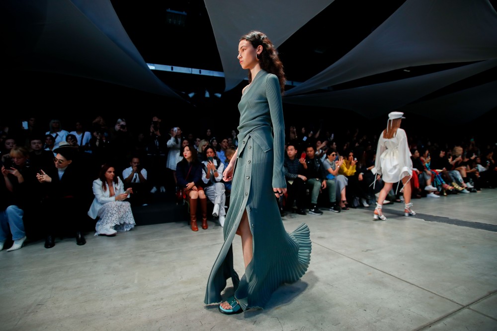 【米蘭時裝週】現代女性的浪漫主義！Sportmax傳遞擺脫禁錮的概念！