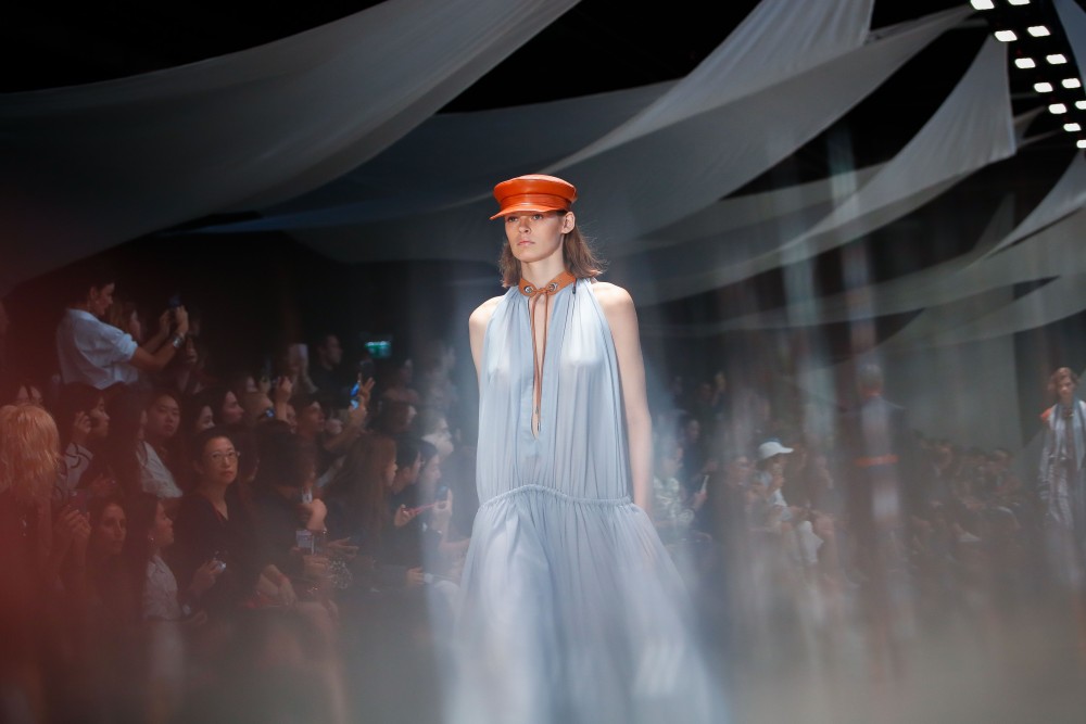 【米蘭時裝週】現代女性的浪漫主義！Sportmax傳遞擺脫禁錮的概念！