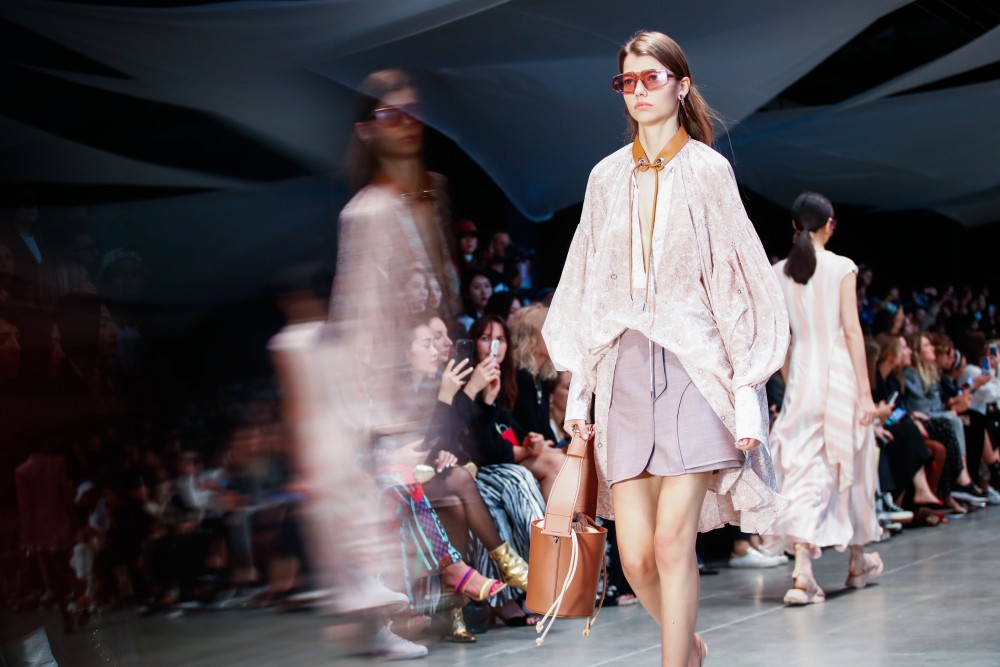 【米蘭時裝週】現代女性的浪漫主義！Sportmax傳遞擺脫禁錮的概念！