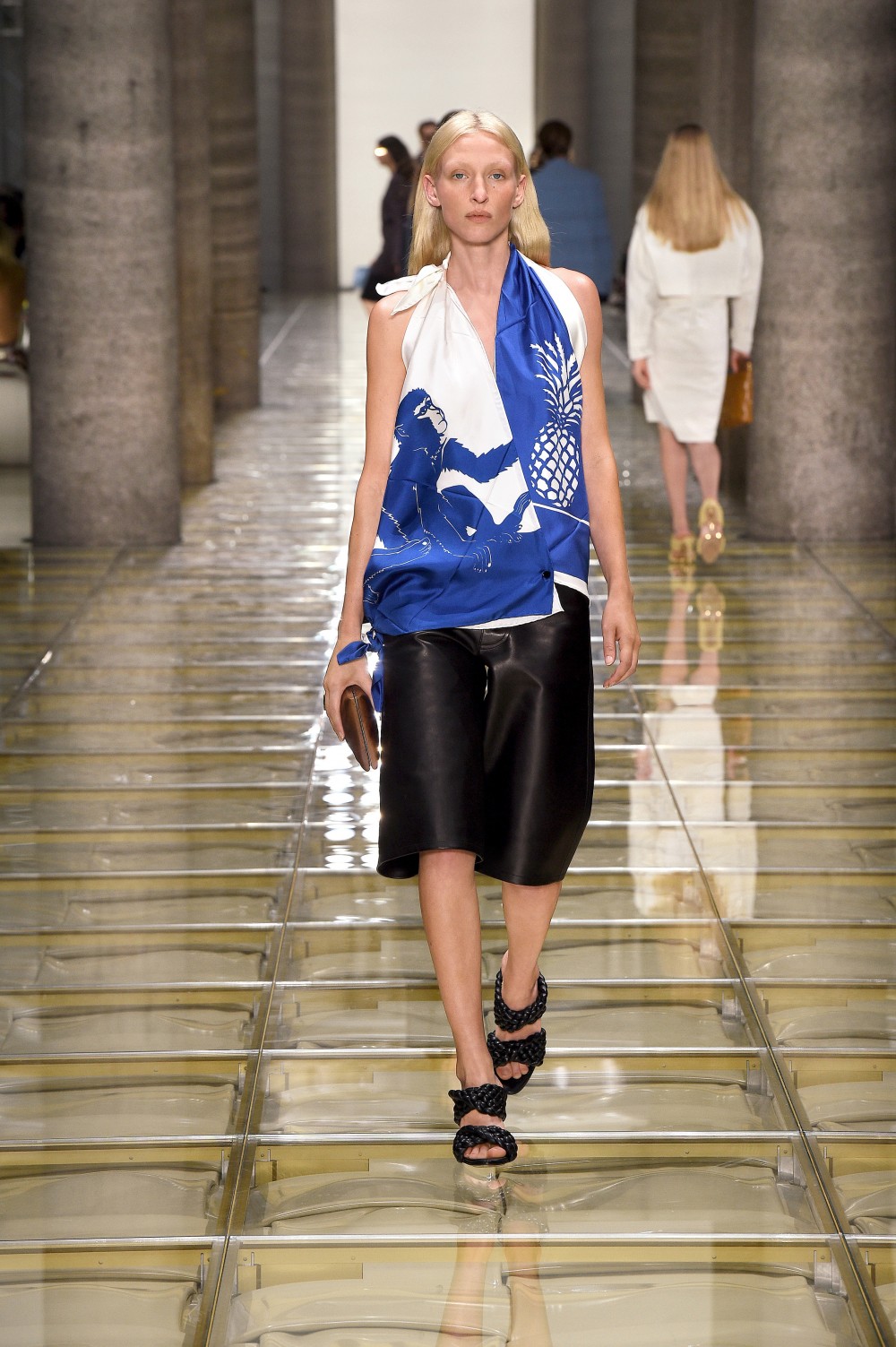 【米蘭時裝週】Bottega Veneta的幹練帥氣！Daniel Lee筆下的時尚性感！