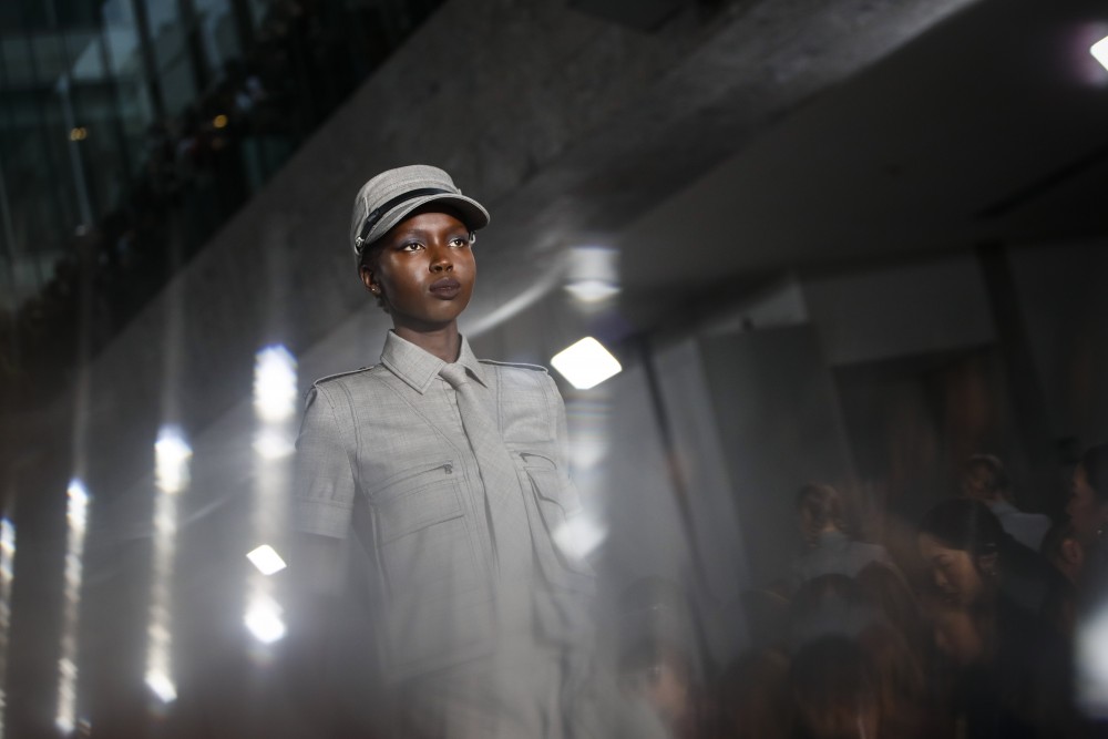 【米蘭時裝週】MaxMara筆下的女性特務！代號「007」的主角服裝？