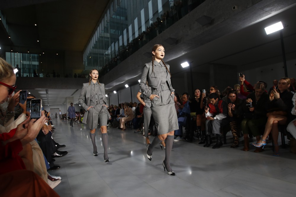 【米蘭時裝週】MaxMara筆下的女性特務！代號「007」的主角服裝？