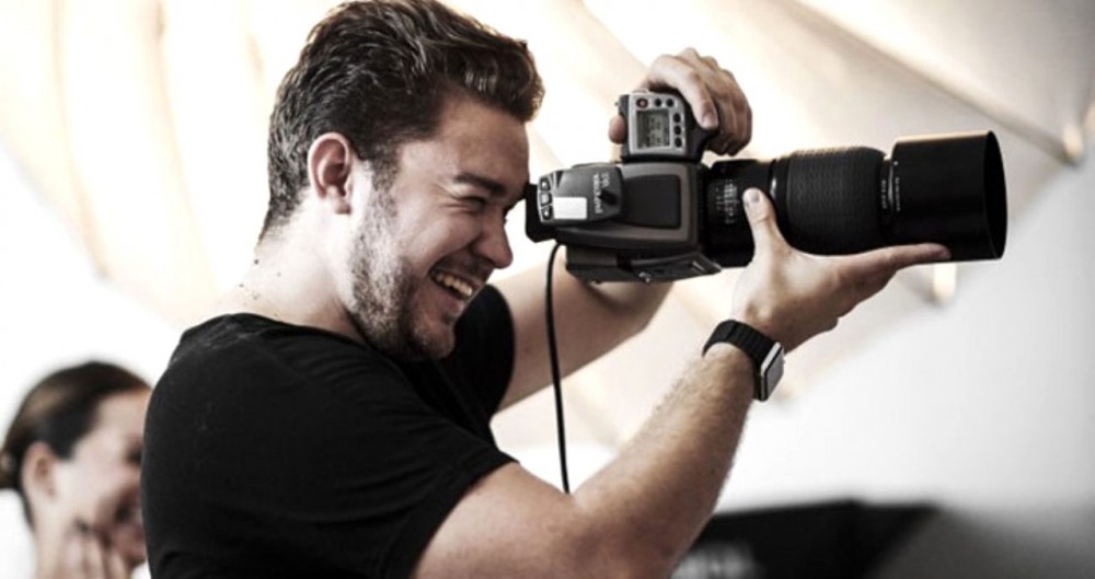 時裝攝影師性騷擾女性模特兒的黑暗文化？社交媒體成為他們的「覓食之地」？