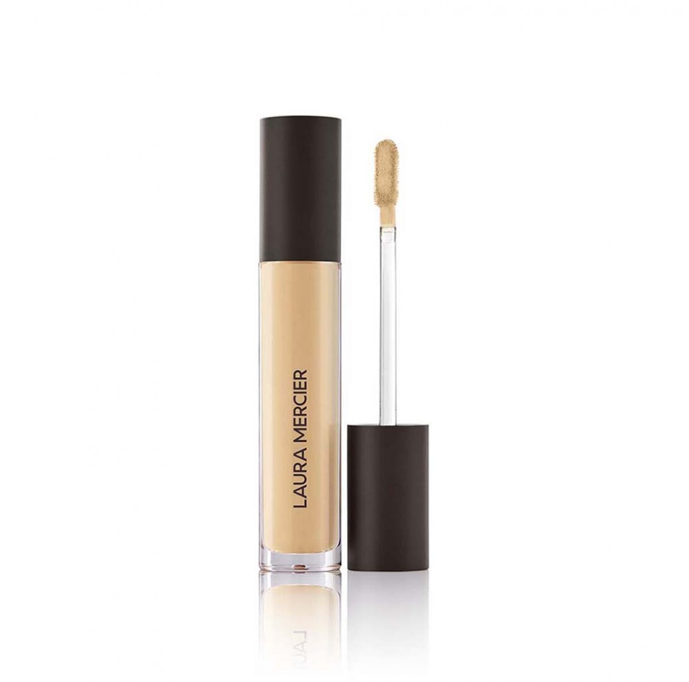 LAURA MERCIER
