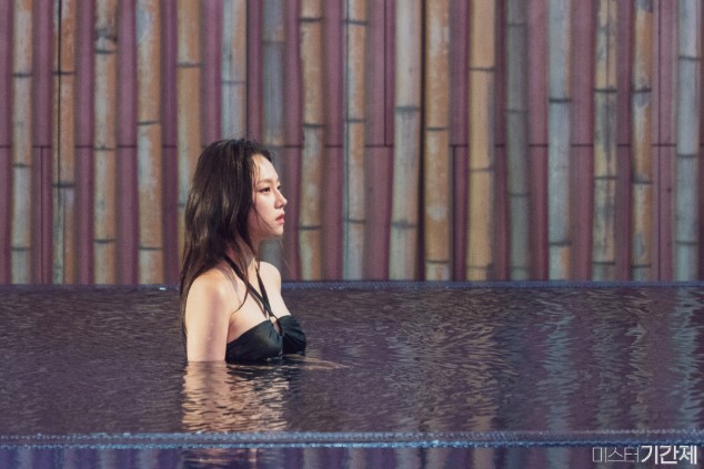 「愈殘酷的真相，表面的糖衣愈是甜」：沒有愛情的包裝，冷門韓劇《Mr.臨時制》寫實道出社會陰暗面