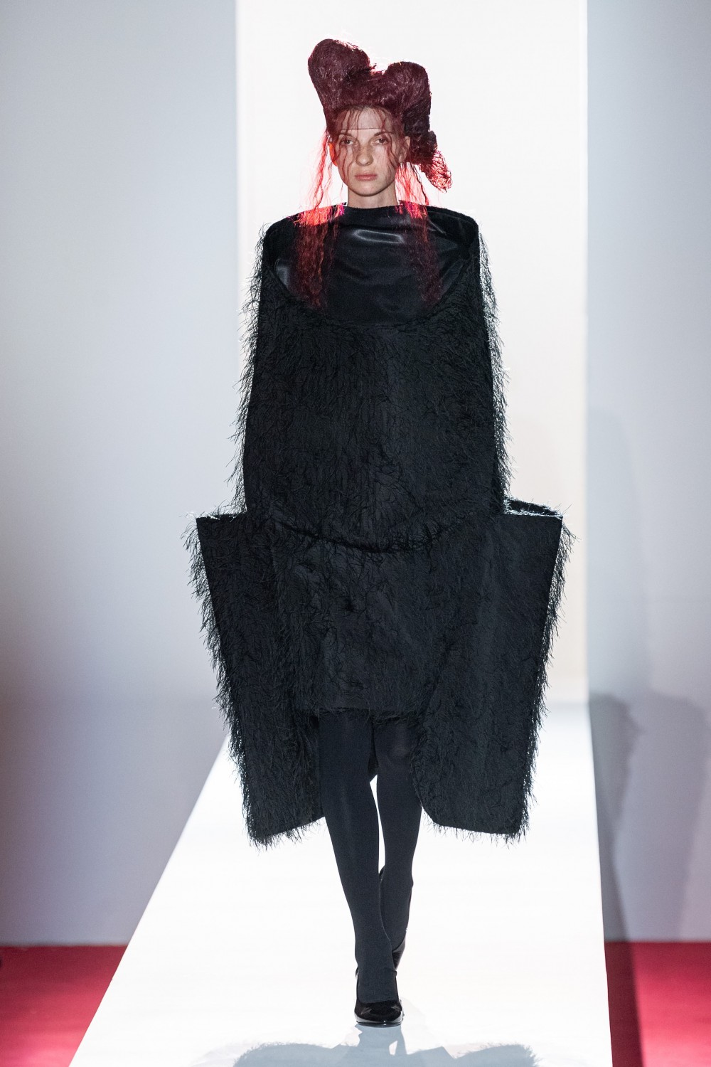 【巴黎時裝週】COMME des GARÇONS的瘋狂獨行！川久保玲重新演繹《Orlando》！