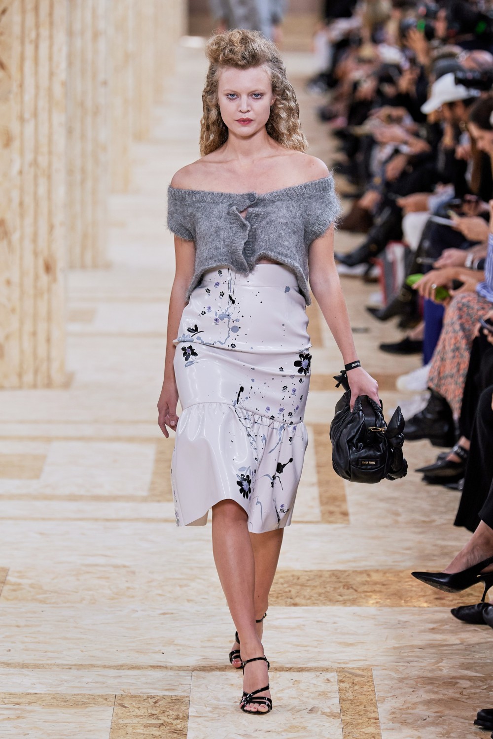 【巴黎時裝週】Miu Miu的少女情懷!Miuccia Prada不完美的浪漫!