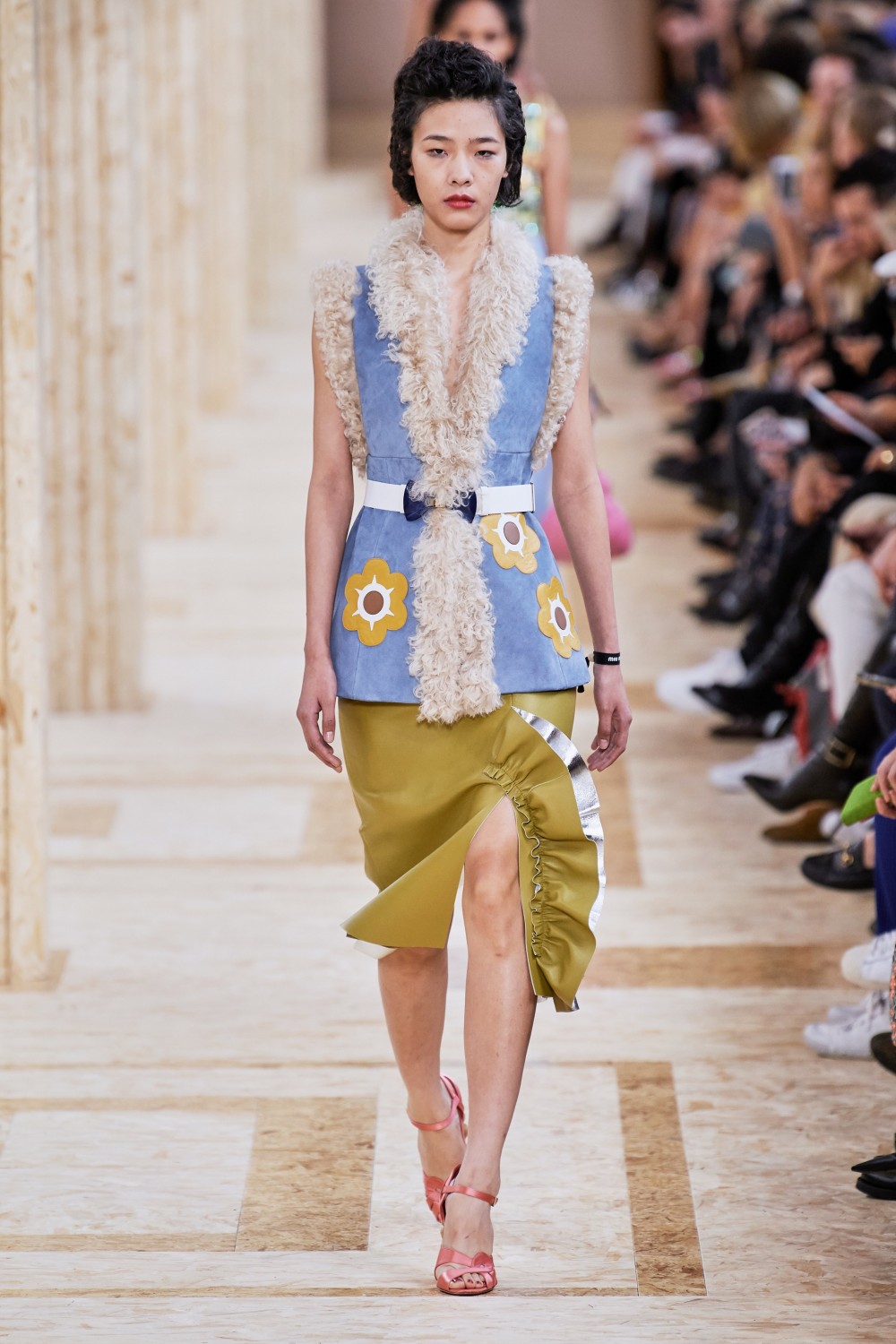 【巴黎時裝週】Miu Miu的少女情懷!Miuccia Prada不完美的浪漫!