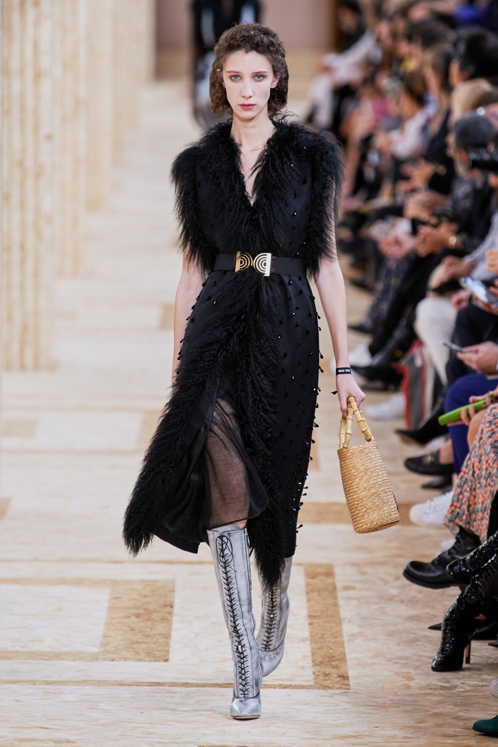 【巴黎時裝週】Miu Miu的少女情懷!Miuccia Prada不完美的浪漫!