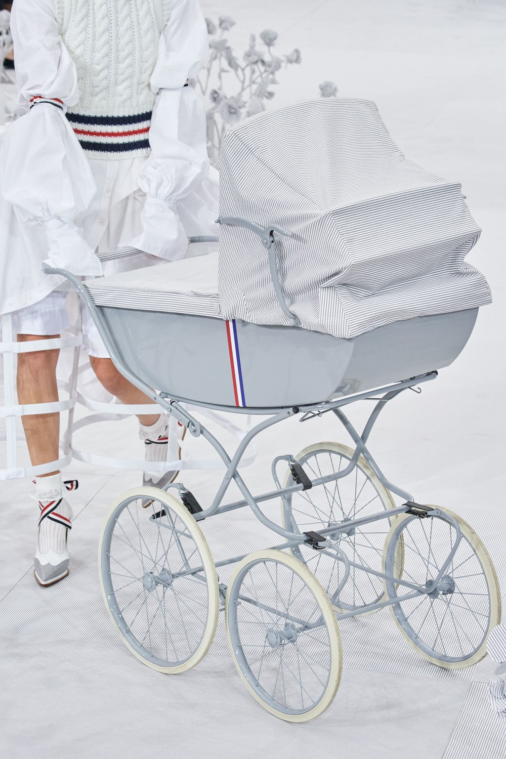 【巴黎時裝週】Thom Browne的怪誕浪漫！巴洛克時代的奢華宮廷風格！