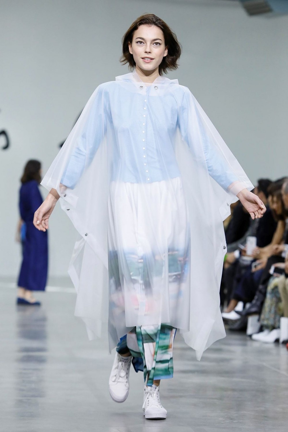 【巴黎時裝週】agnès b.的感官饗宴！Agnès Troublé完美融合時尚和藝術的浪漫系列！