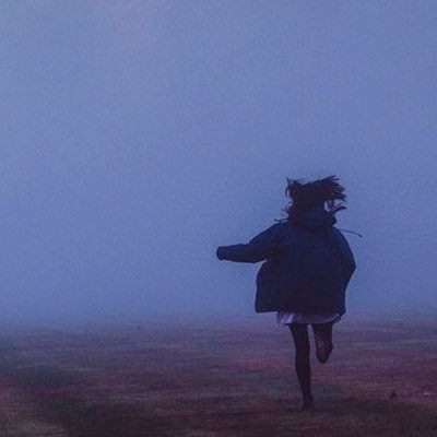 你不要心裡急躁惱怒,因為惱怒存在愚昧人的懷中