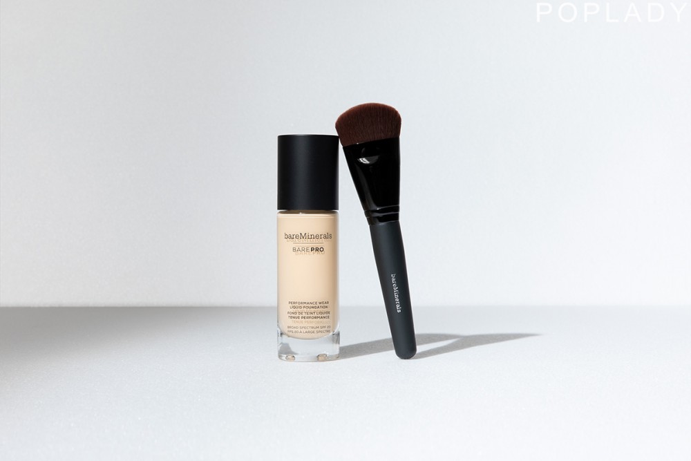 【編輯測試】粉底液應該用手指 還是用粉底掃上妝效果最貼服?