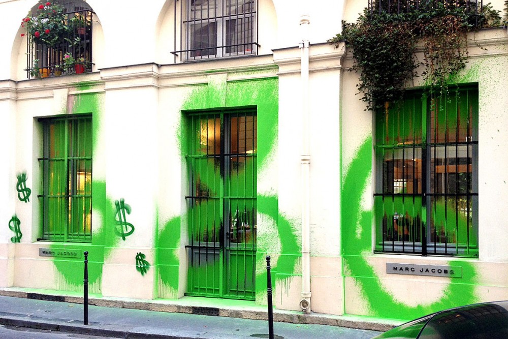 塗鴉破壞反而成為藝術作品？備受爭議的KIDULT再度出手打造時尚街頭藝術？