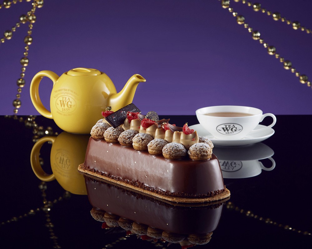 TEA WG Milk Chocolate Hazelnut Log Cake