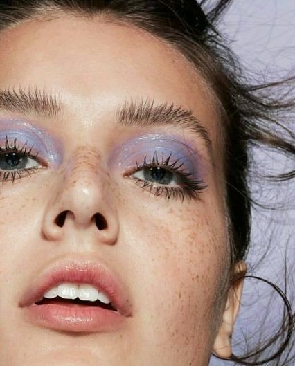 【Pantone 2020】今期流行才知道 原來藍色彩妝如此提亮顯白！