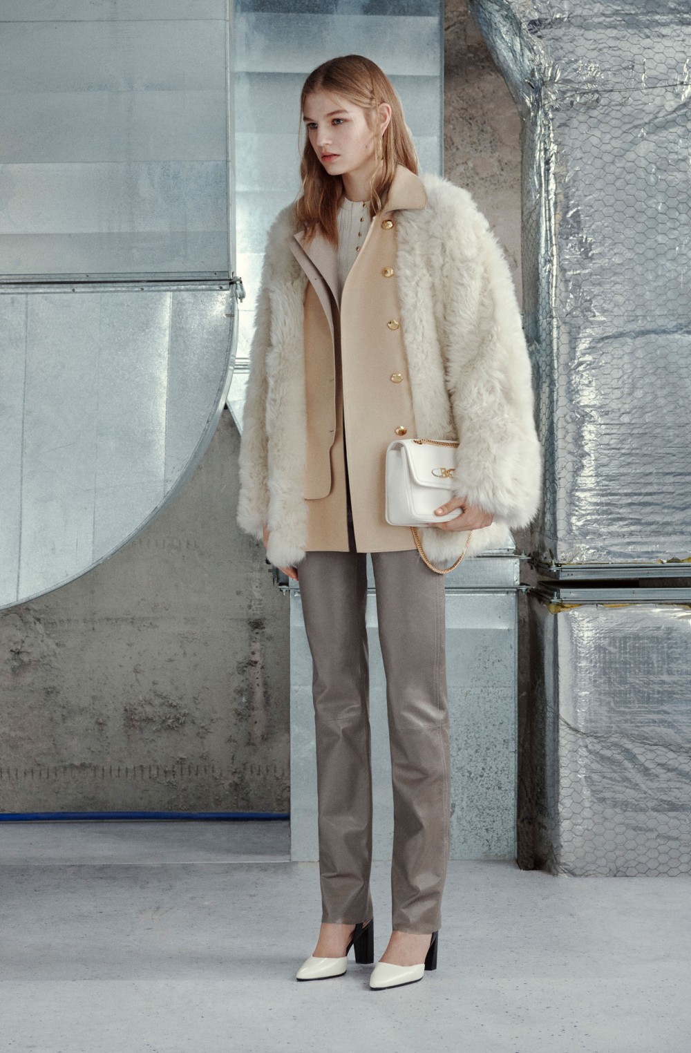 【米蘭時裝週】Bally的時尚萬花筒！簡約主義呈現女性高貴和優雅的格調！