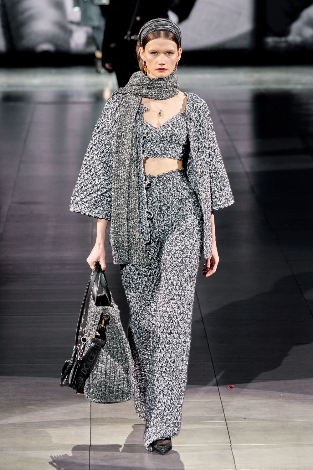 【米蘭時裝週】Dolce&Gabbana的針織狂想曲!「Fatto A Mano」致敬傳統工藝!