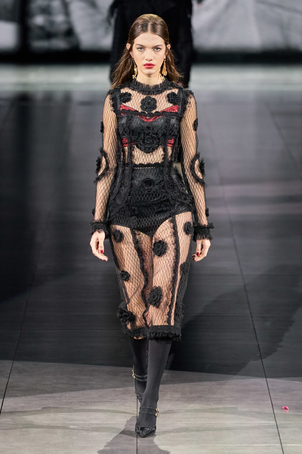 【米蘭時裝週】Dolce&Gabbana的針織狂想曲!「Fatto A Mano」致敬傳統工藝!