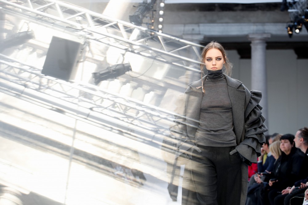 【米蘭時裝週】MaxMara的航海之旅！Ian Griffiths帶領時尚女仕遠離煩囂的都市！