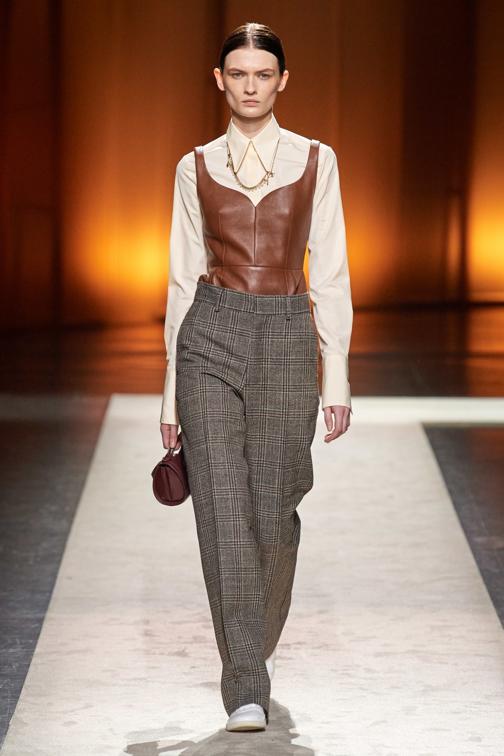 【米蘭時裝週】Tod's的意式生活態度！Walter Chiapponi顛覆品牌的傳統形象！