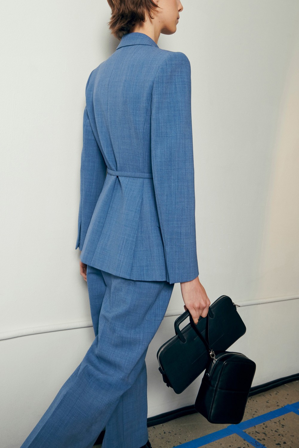 【紐約時裝週】Theory的現代都市女性！細膩質感展現幹練的時尚風格！