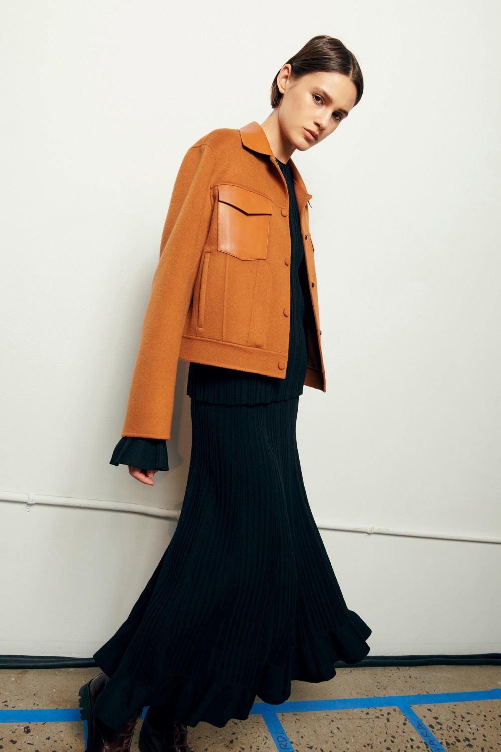 【紐約時裝週】Theory的現代都市女性！細膩質感展現幹練的時尚風格！